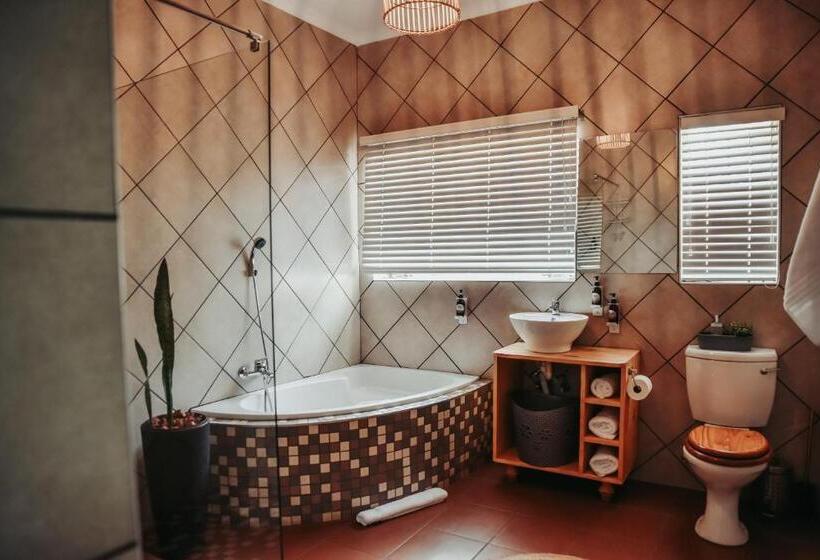 Классический Номер, Amaziah Guesthouse