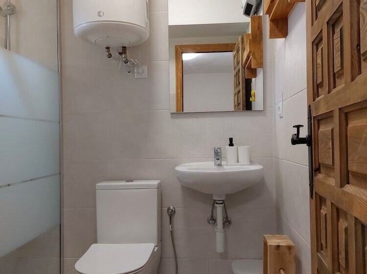 ファミリールーム, Zenia Hostel