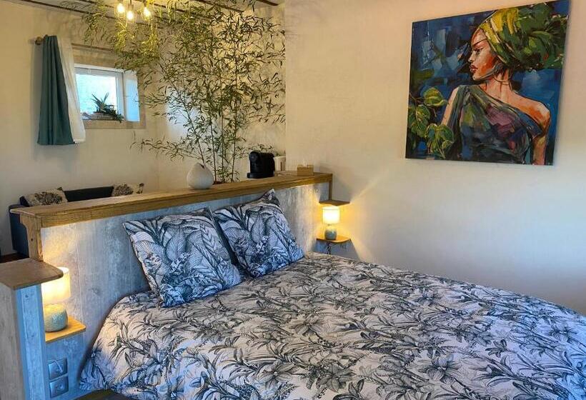 Люкс с гидромассажем, L Anagramme, Chambres, Table D Hôtes Et Gîte Pour Adultes, Naturistes Ou Non !