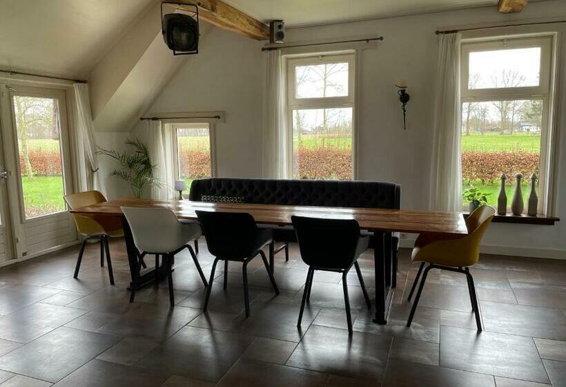 Дом 4 Спальни, De Boerderij   Buitenplaats Ruitenveen, Privé