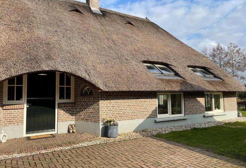 Дом 4 Спальни, De Boerderij   Buitenplaats Ruitenveen, Privé