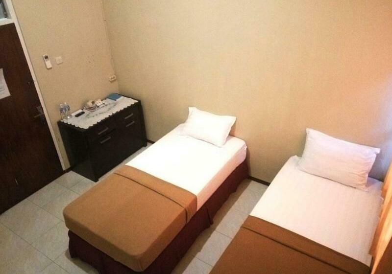 Номер Стандарт, Wisma Sejahtera