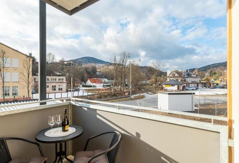 آپارتمان 2 خوابه با بالکن, Apartmány Resort Vrchlabí