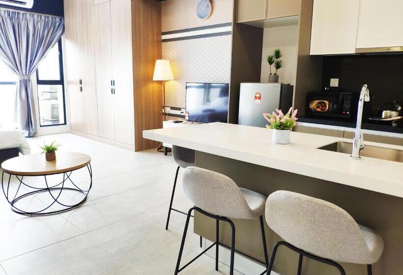استودیوی استاندارد, Bell Suites By Salaam Suites, Sepang