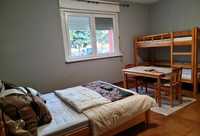 Семейный Номер, Amina Apartman