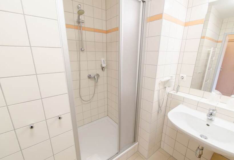 Номер Стандарт Индивидуальный, Jufa Hotel Fürstenfeld
