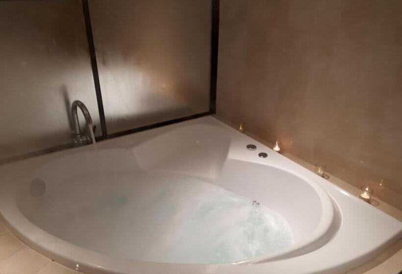 Люкс Повышенной Комфортности, La Villa Des Ames Liées