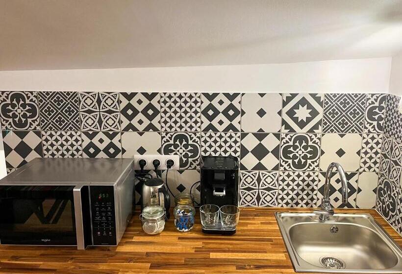 Семейный Номер, Maison D Hôtes City Break Miradour