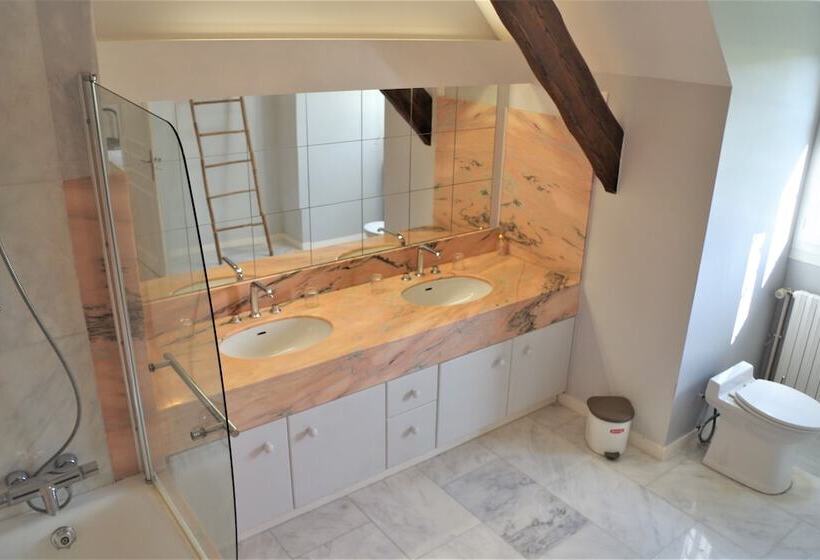 Семейный Номер, Bed And Breakfast Saultchevreuil, Au Mont Saint Michel