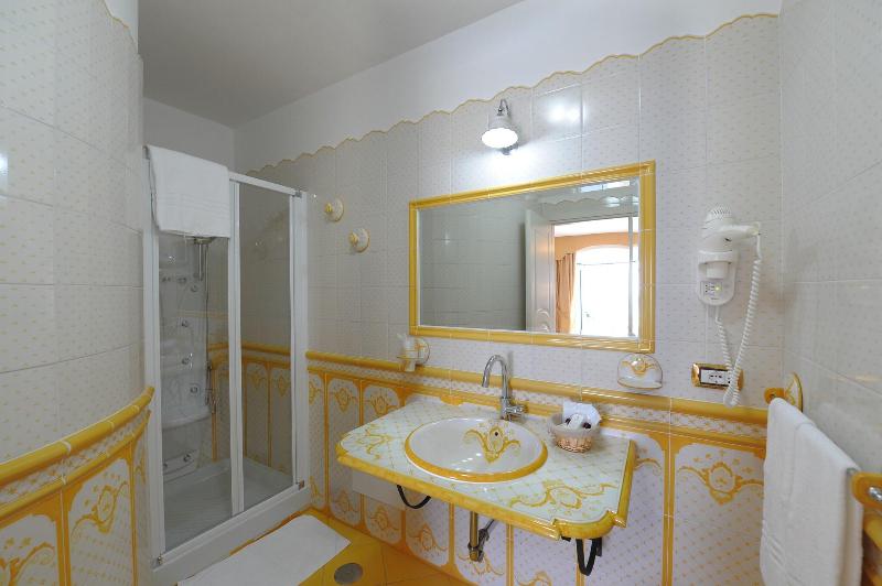 Номер Deluxe Вид на Море, Villa Maria Pia