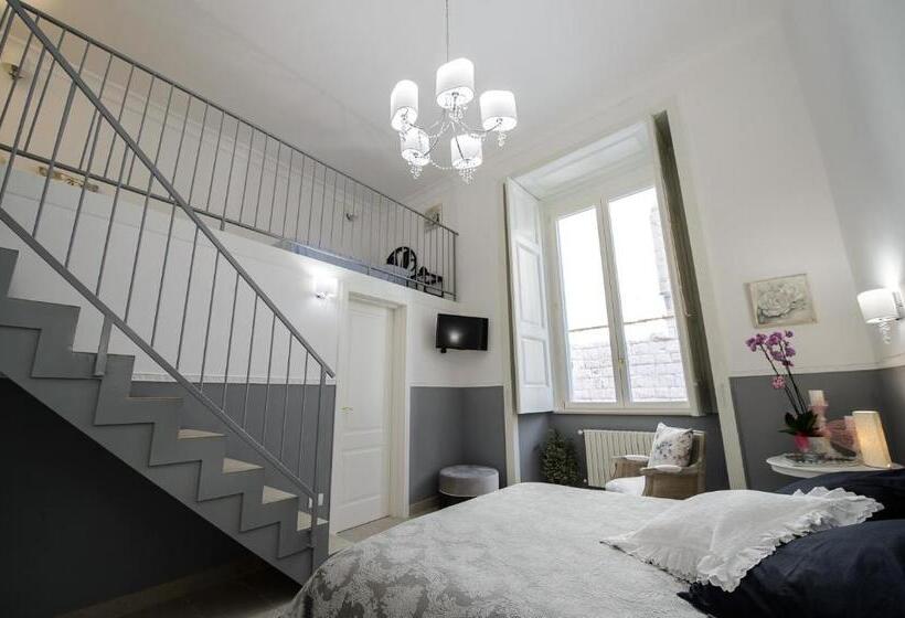 سوییت جونیور, Milcovich Suites