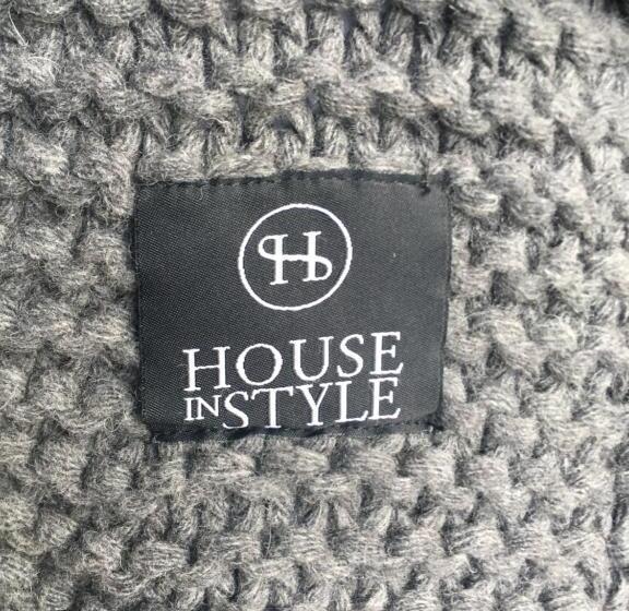 Номер Deluxe, Retour De Provence