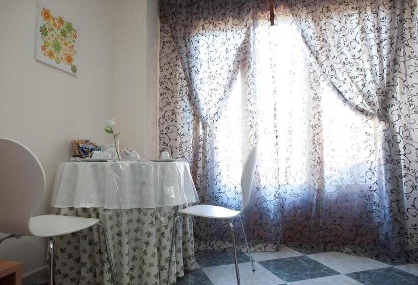 Номер Стандарт с Балконом, Mauro Home Bed And Relax