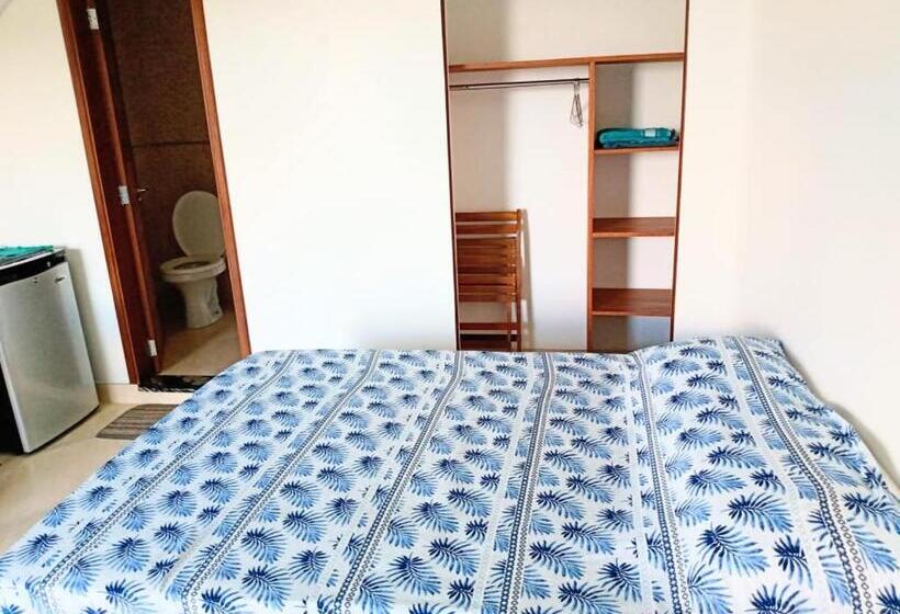 Семейный Номер, Casa Do Francês Na Praia