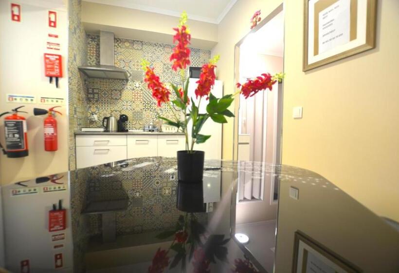 ルームシェアのワンベッド, Rooms Dp Setúbal