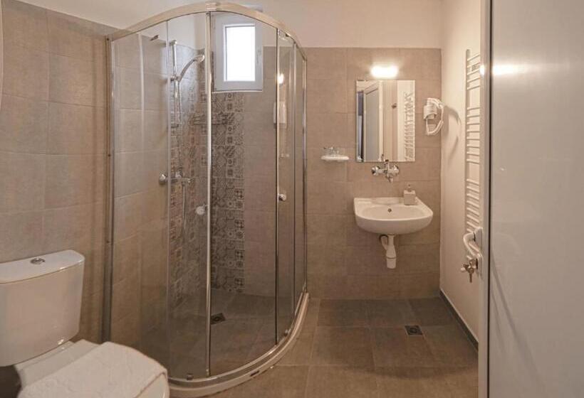 Трехместный Номер Комфорт, Simada Green Guest House