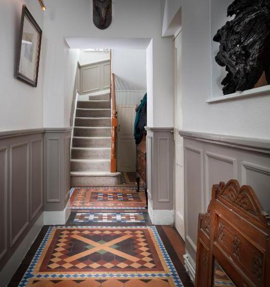 اتاق لوکس, Bridge Street Townhouse