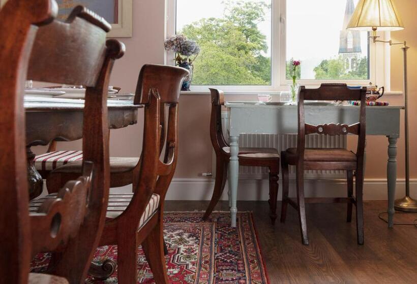 اتاق سوپریور, Bridge Street Townhouse