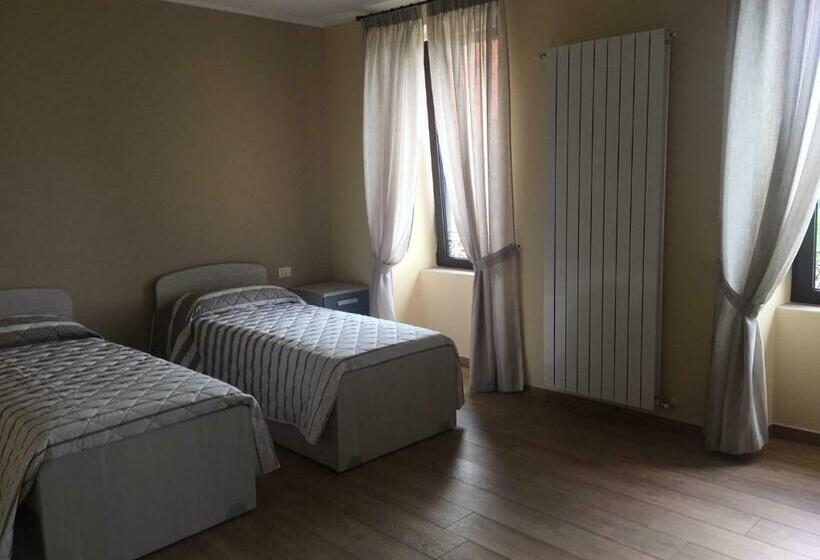 Четырехместный Номер Стандарт, Residence La Canonica