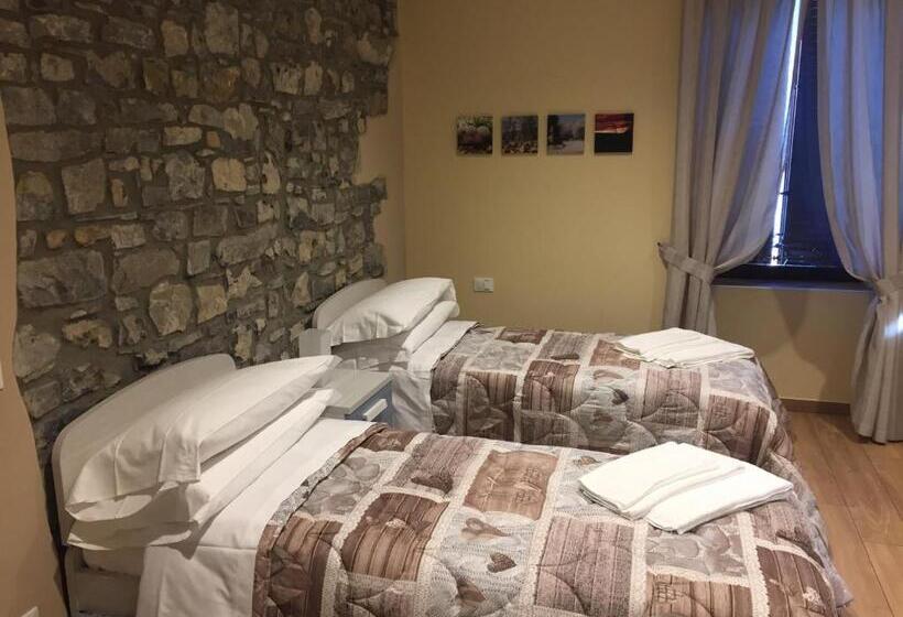 Номер Стандарт Трехместный, Residence La Canonica