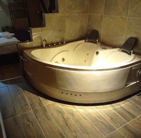 Люкс Повышенной Комфортности, Lily Airport Otel