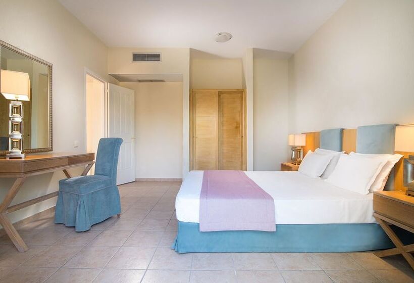 Family Suite, Alkion