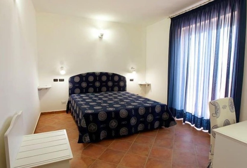 اتاق استاندارد با چشم‌انداز دریا, Yachting Club Mare
