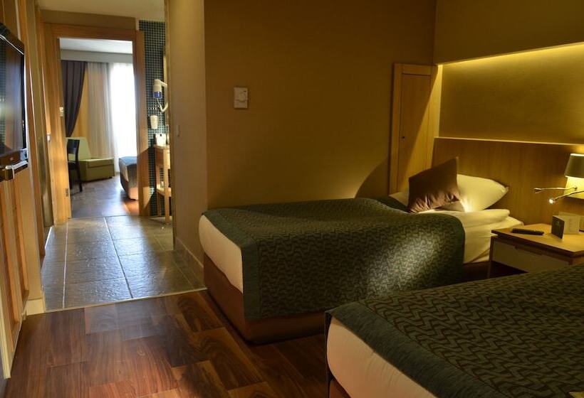 Family Connecting Room, Sherwood Dreams Resort