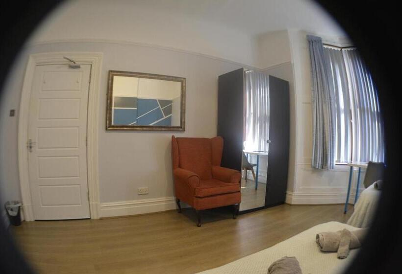 Номер Стандарт Трехместный, Kensington Guest House Liverpool