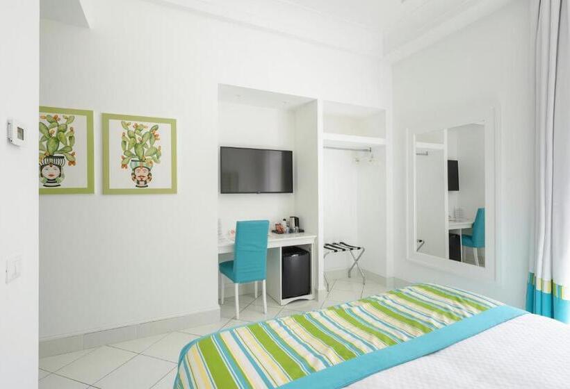 Номер Стандарт Вид на Город, Duomo Guest House   Stay In Sorrento