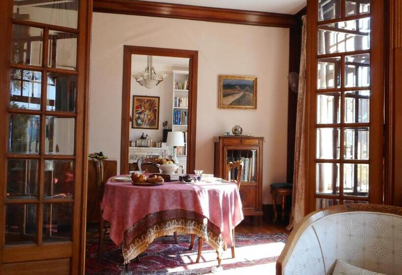 اتاق لوکس خانوادگی, Villa Helianthe
