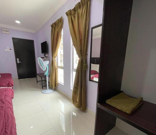 Номер Deluxe, Hilltop Hotel Tanjung Malim