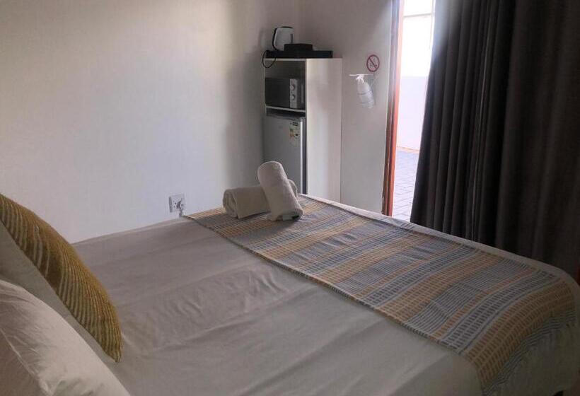 Номер Deluxe с Балконом, Esangweni Guest House
