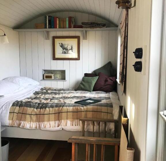 Номер Deluxe, Barnham Court Farm