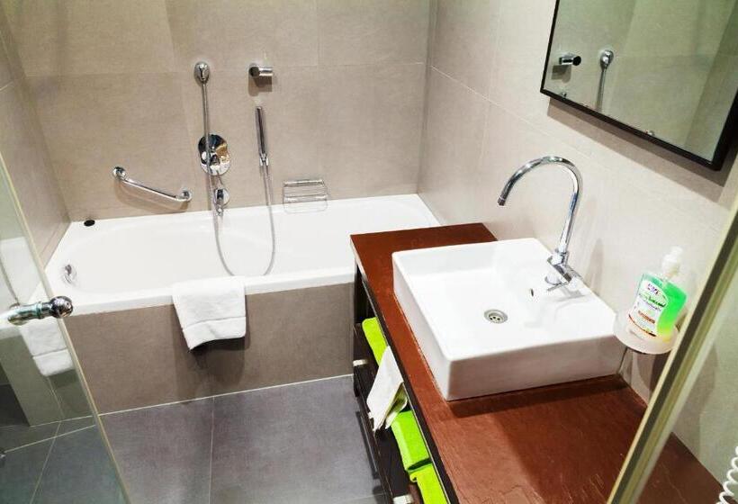 Студия Стандарт, City Gardens Hotel & Wellness