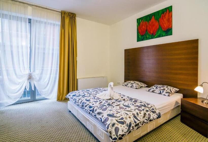 Апартаменты 1 Спальня, City Gardens Hotel & Wellness