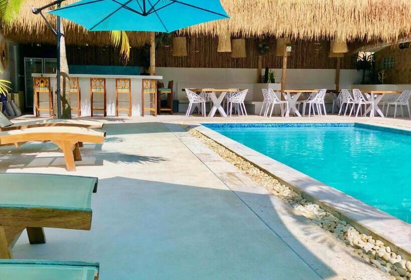 주니어 스위트 풀장 전망, So Kohkoon Beach Resort