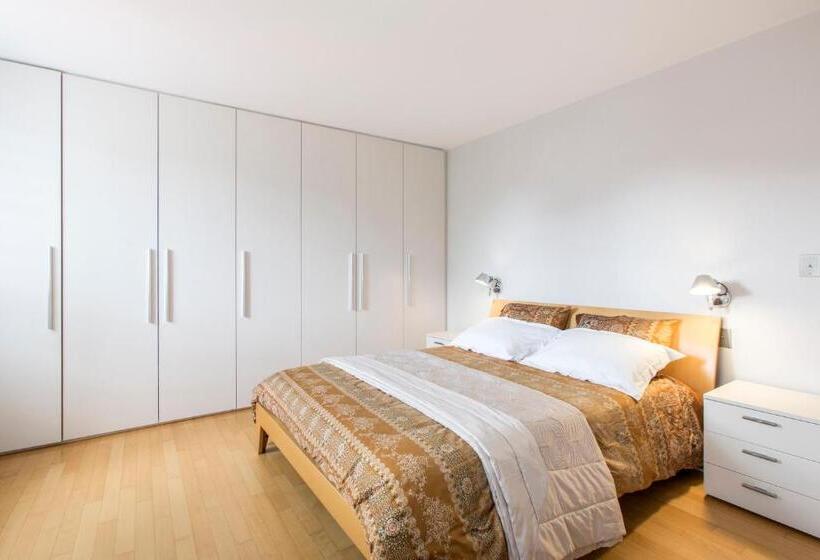 Номер Стандарт с Гидромассажем, Villacosy Spa  Strasbourg Villa Dolce