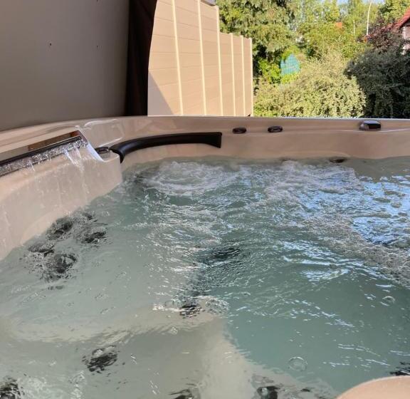Люкс Повышенной Комфортности, Villacosy Spa  Strasbourg Villa Dolce