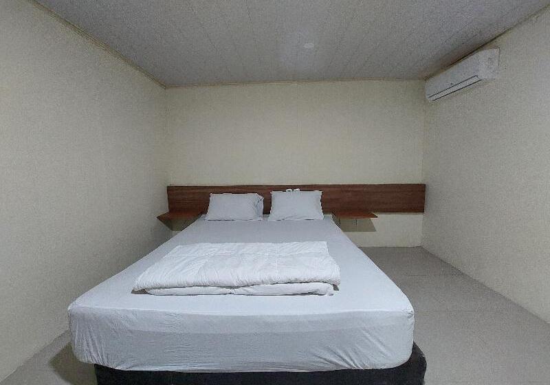 Номер Клуб, Hyatt Regency Jinan