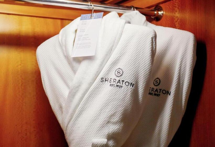 Люкс Executive Кровать Кинг, Sheraton Jinan