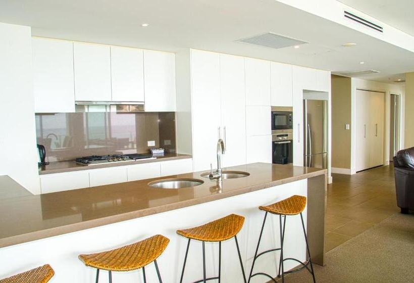 דירת פנטהאוז 1 חדרי שינה, Kirra Surf Apartments