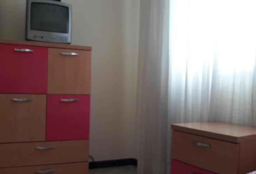 اتاق عادی یک تخته, Albergue Agarimo