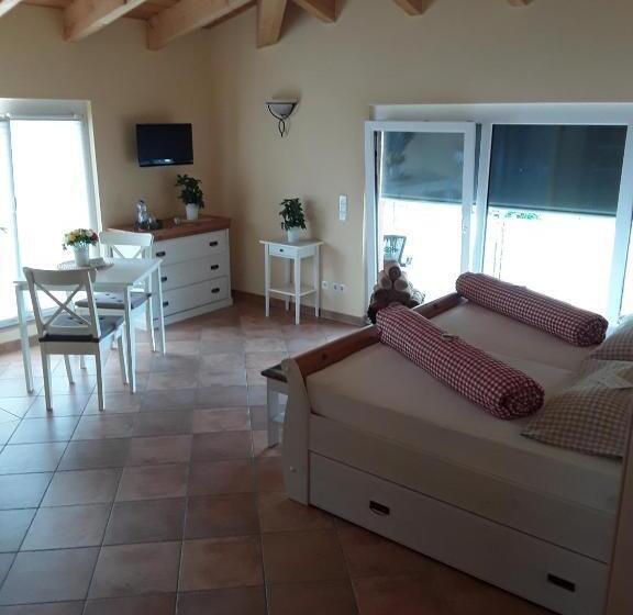 Номер Deluxe с Балконом, Mediterraneo