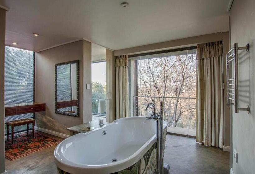이그제큐티브 룸 킹사이즈 침대, Migdash Guesthouse