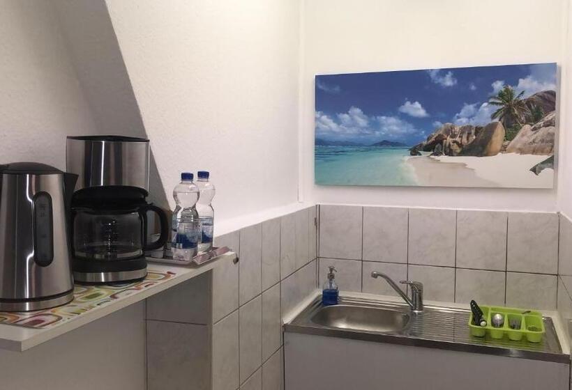 Номер Стандарт, Gästezimmer Siminciuc