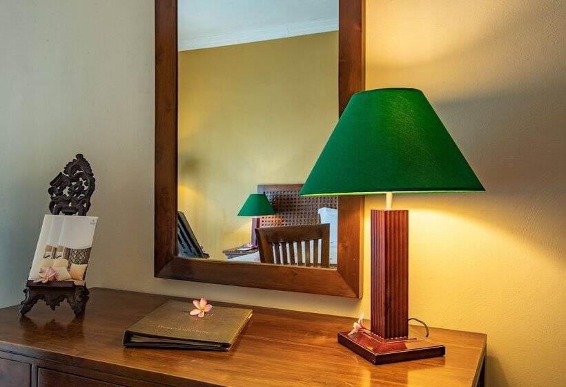 اتاق لوکس, Aanari Hotel & Spa