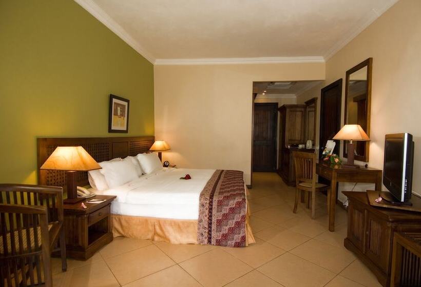 اتاق لوکس, Aanari Hotel & Spa