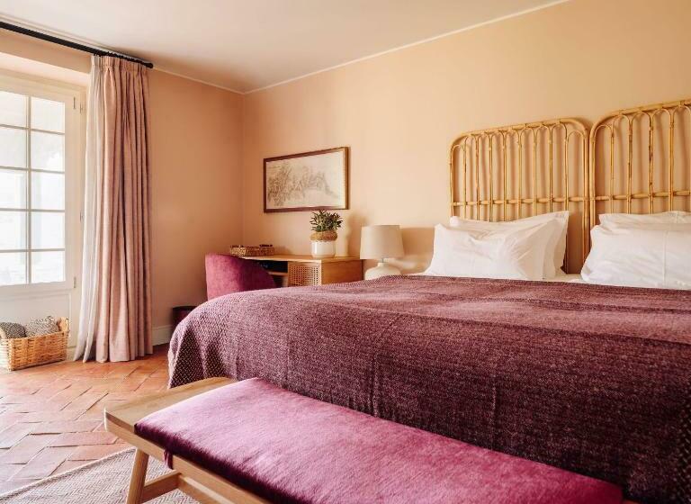 تختخواب در اتاق مشترک, Quinta Nova Winery House   Relais & Châteaux