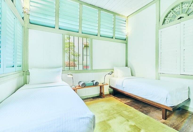 سوئیت 2 خوابه, Temple Tree Resort